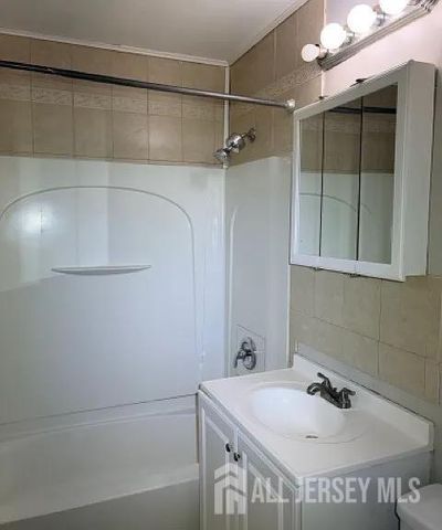 265 College Drive, Edison, NJ 08817