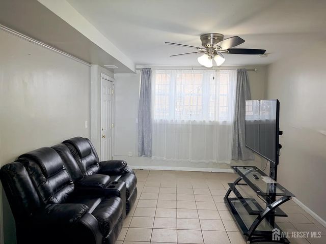 265 College Drive, Edison, NJ 08817