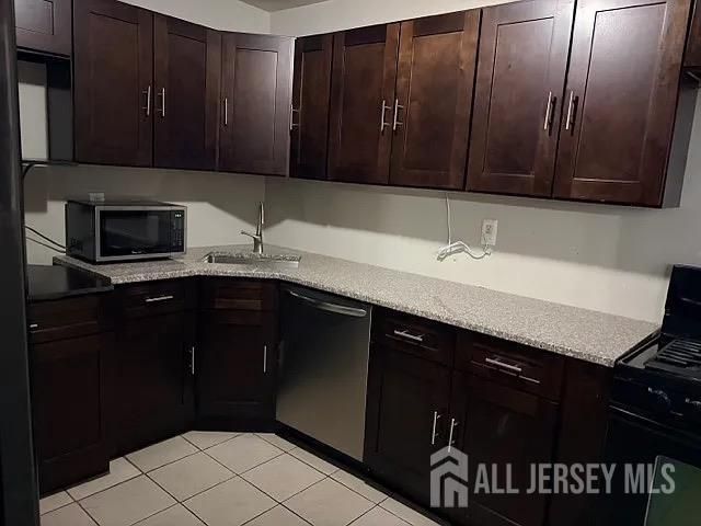 265 College Drive, Edison, NJ 08817