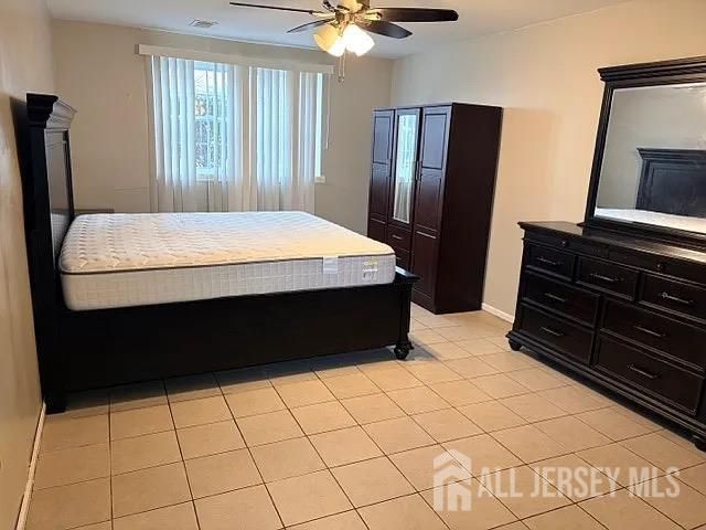 265 College Drive, Edison, NJ 08817