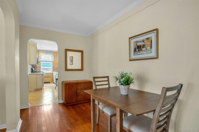 920 Pelhamdale Avenue A2H, Pelham, NY 10803