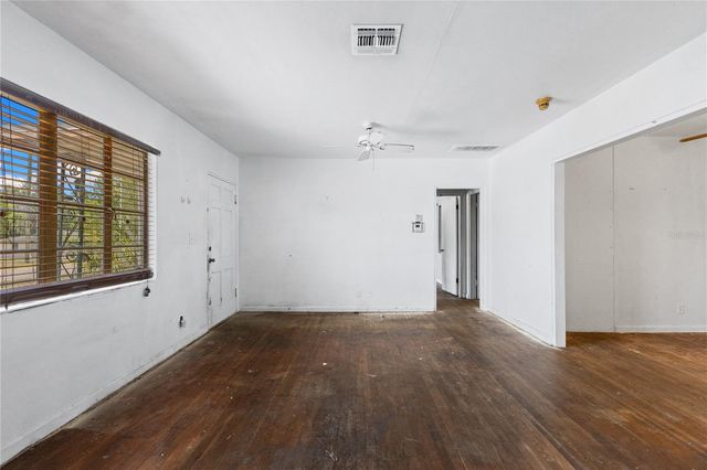 2025 17TH AVENUE W, Bradenton, FL 34205