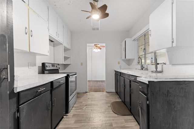 2025 17TH AVENUE W, Bradenton, FL 34205