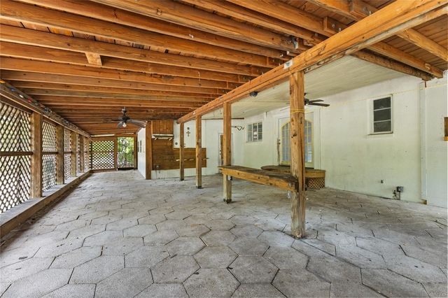 2025 17TH AVENUE W, Bradenton, FL 34205