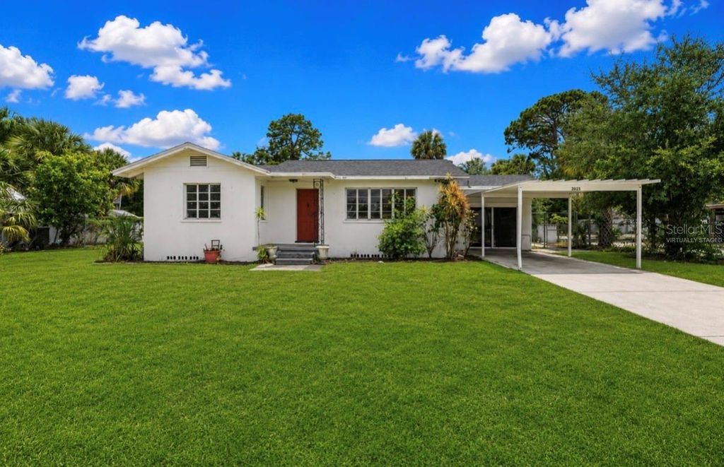 2025 17TH AVENUE W, Bradenton, FL 34205
