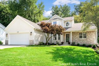 2838 Big Timber Drive NE, Grand Rapids, MI 49525