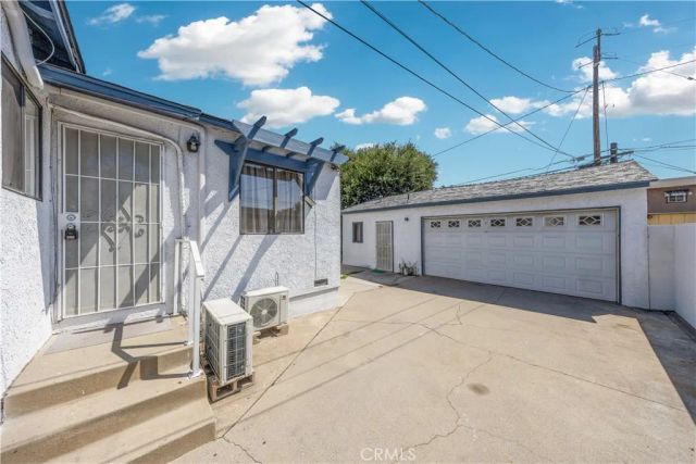 1140 S El Molino Street, Alhambra, CA 91801