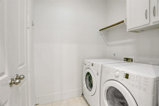 3225 Maxroy Street, Houston, TX 77008