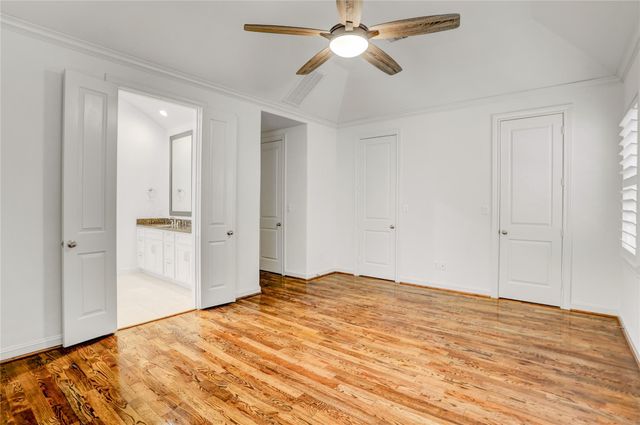 3225 Maxroy Street, Houston, TX 77008