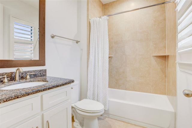 3225 Maxroy Street, Houston, TX 77008