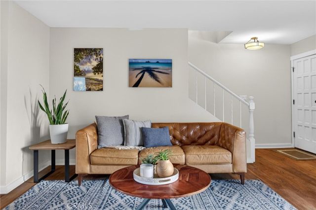 1409 Goodman Ave, Redondo Beach, CA 90278