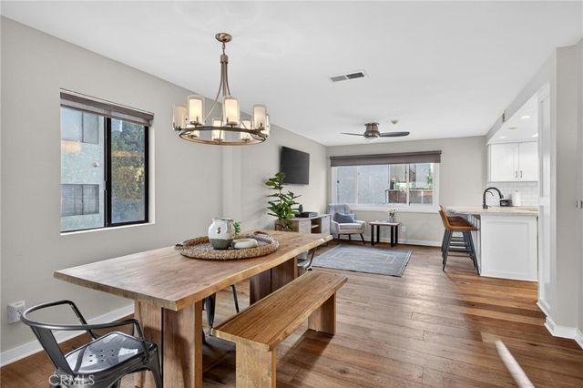 1409 Goodman Ave, Redondo Beach, CA 90278