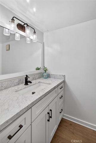 1409 Goodman Ave, Redondo Beach, CA 90278