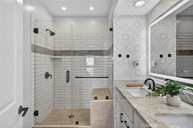 1409 Goodman Ave, Redondo Beach, CA 90278