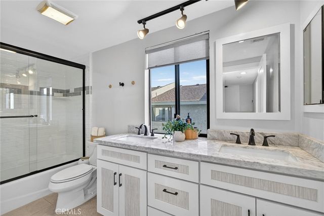 1409 Goodman Ave, Redondo Beach, CA 90278