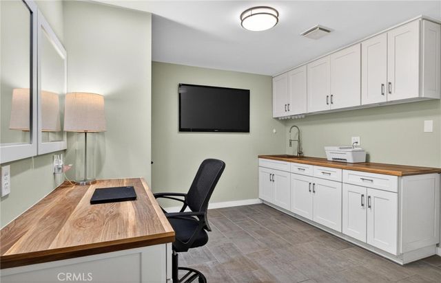 1409 Goodman Ave, Redondo Beach, CA 90278