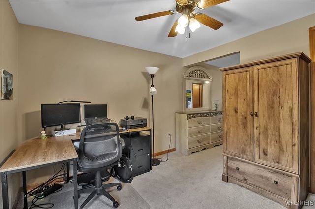 6046 Margaret Ann Drive, Hamburg, NY 14085