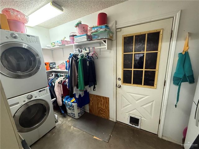 1933 Mynah Avenue, Mcallen, TX 78504