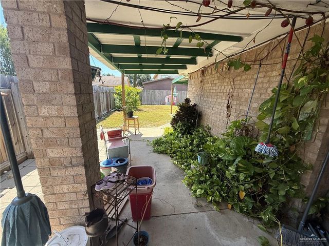 1933 Mynah Avenue, Mcallen, TX 78504
