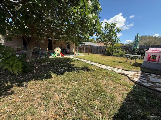 1933 Mynah Avenue, Mcallen, TX 78504