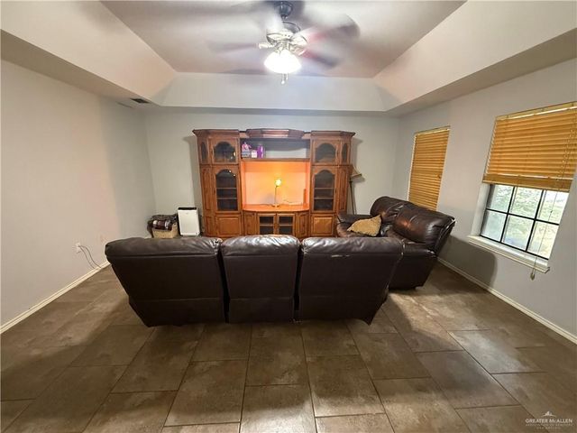 1933 Mynah Avenue, Mcallen, TX 78504