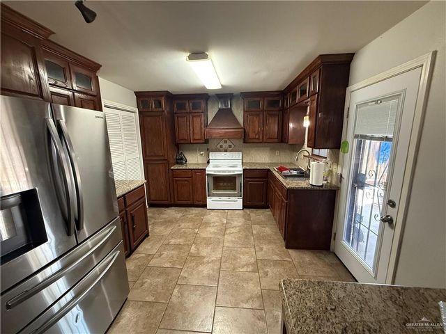 1933 Mynah Avenue, Mcallen, TX 78504