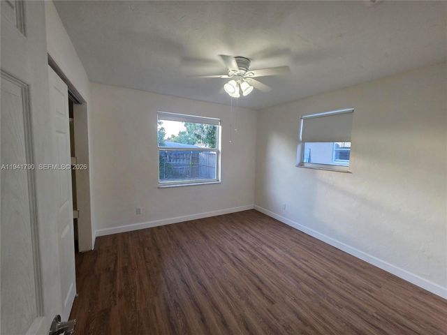 4310 E 9th Ln, Hialeah, FL 33013