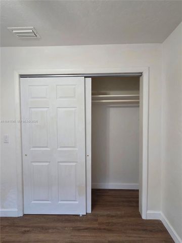 4310 E 9th Ln, Hialeah, FL 33013