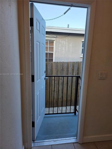 4310 E 9th Ln, Hialeah, FL 33013