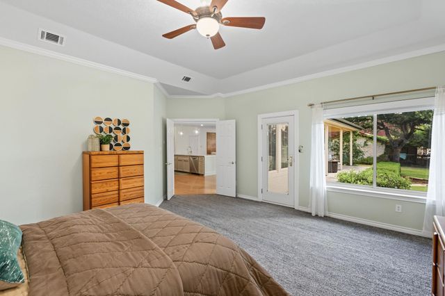 607 Bending Oak DR, Dripping Springs, TX 78620