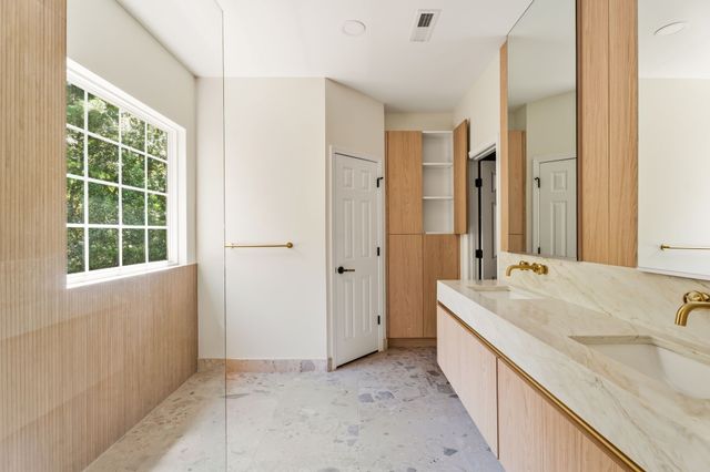 5 Silverbell Court, Durham, NC 27713