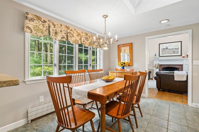 28 Lady Slipper Cir, Pembroke, MA 02359