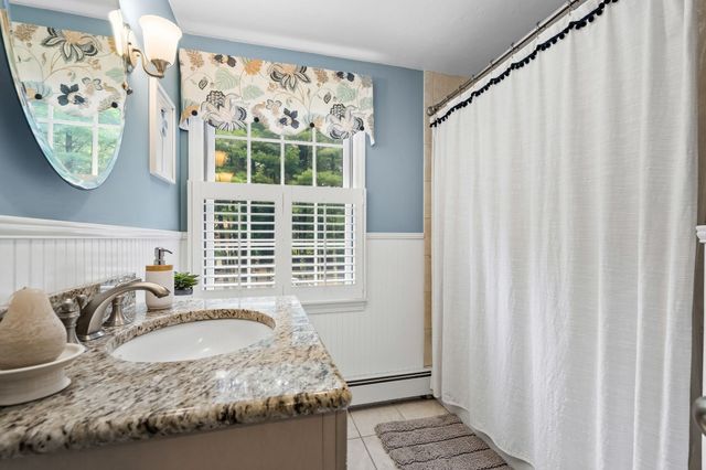 28 Lady Slipper Cir, Pembroke, MA 02359