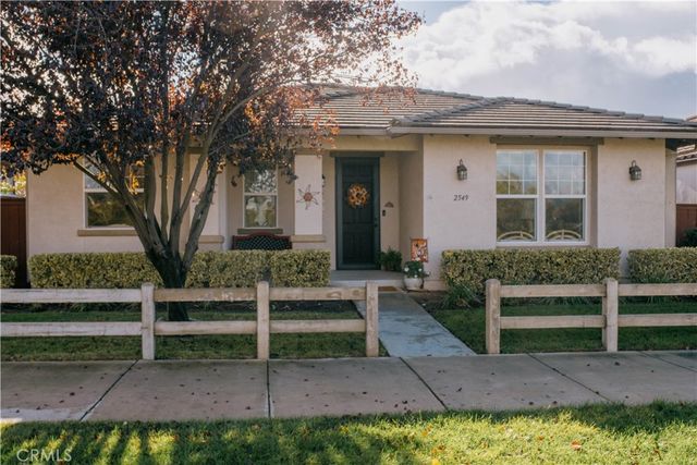 2549 Clubhouse, Paso Robles, CA 93446