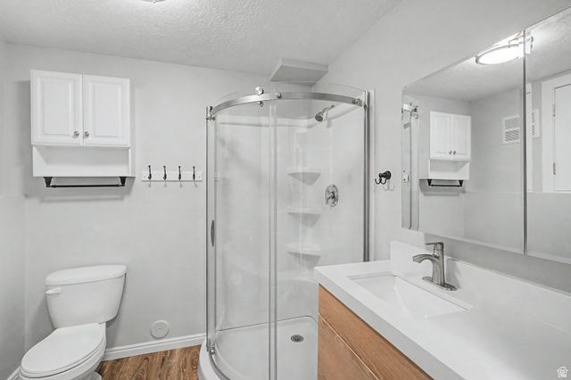 3087 N 2250 E, Layton, UT 84040