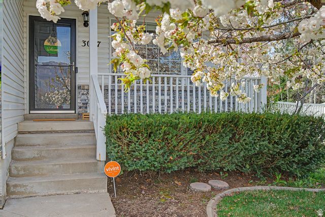 3087 N 2250 E, Layton, UT 84040