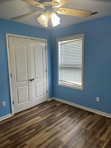 107 WALLABY WAY, Columbia, MO 65202