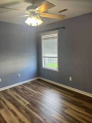 107 WALLABY WAY, Columbia, MO 65202