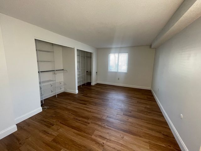 29 Village Rock Lane 1, Natick, MA 01760