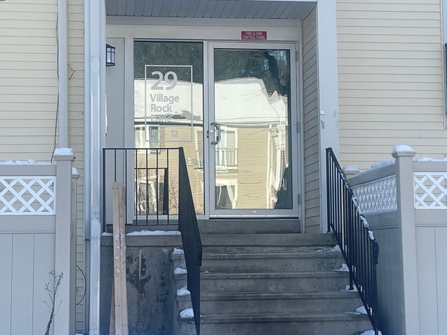 29 Village Rock Lane 1, Natick, MA 01760