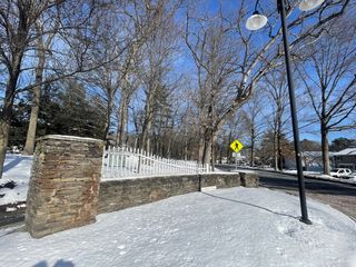 29 Village Rock Lane 1, Natick, MA 01760