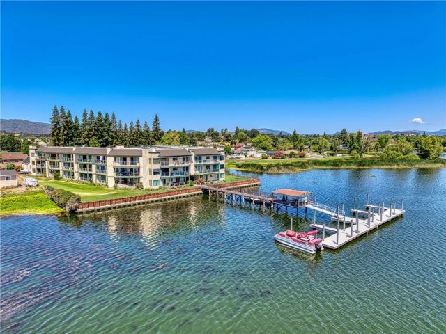 10 Royale 23, Lakeport, CA 95453