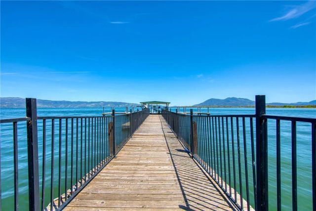 10 Royale 23, Lakeport, CA 95453