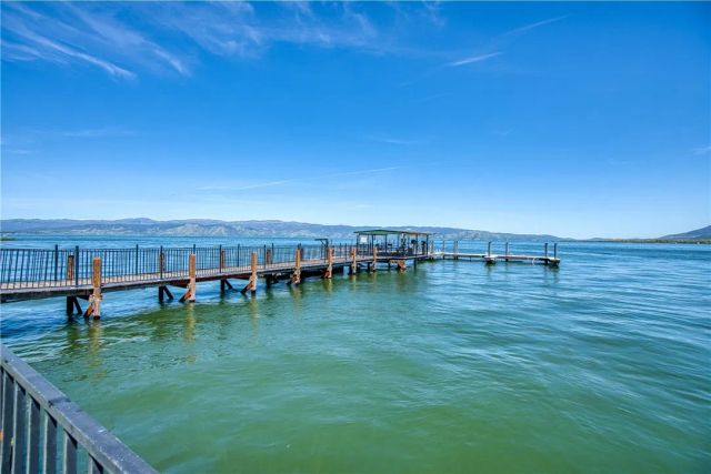 10 Royale 23, Lakeport, CA 95453