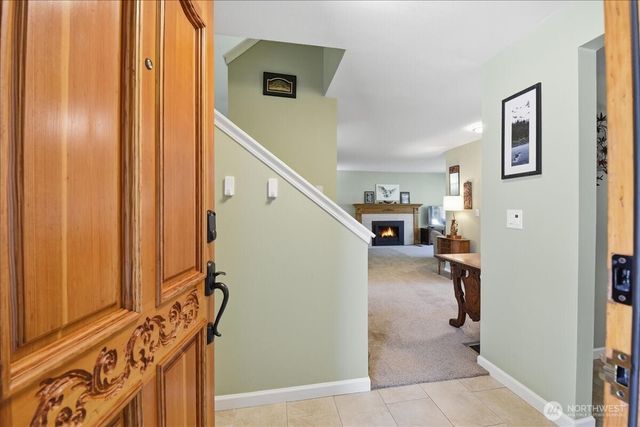 17035 136th Place SE, Renton, WA 98058