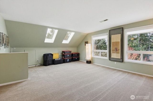 17035 136th Place SE, Renton, WA 98058