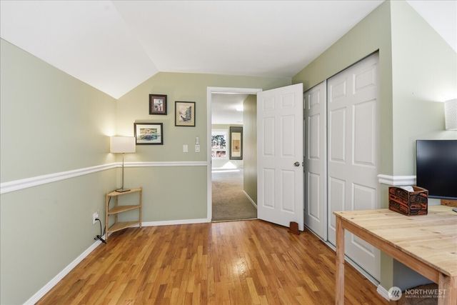 17035 136th Place SE, Renton, WA 98058