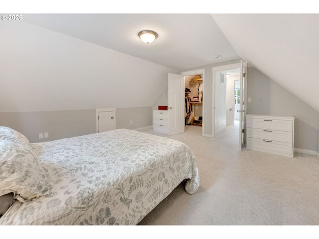 8615 Sw PINEBROOK St, Tigard, OR 97224
