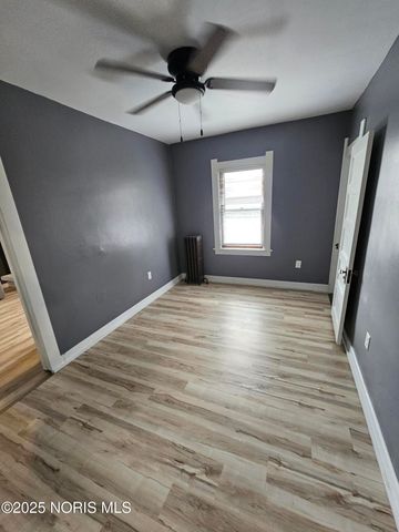 1114 N Superior Street, Toledo, OH 43604