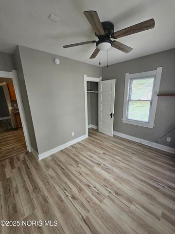 1114 N Superior Street, Toledo, OH 43604